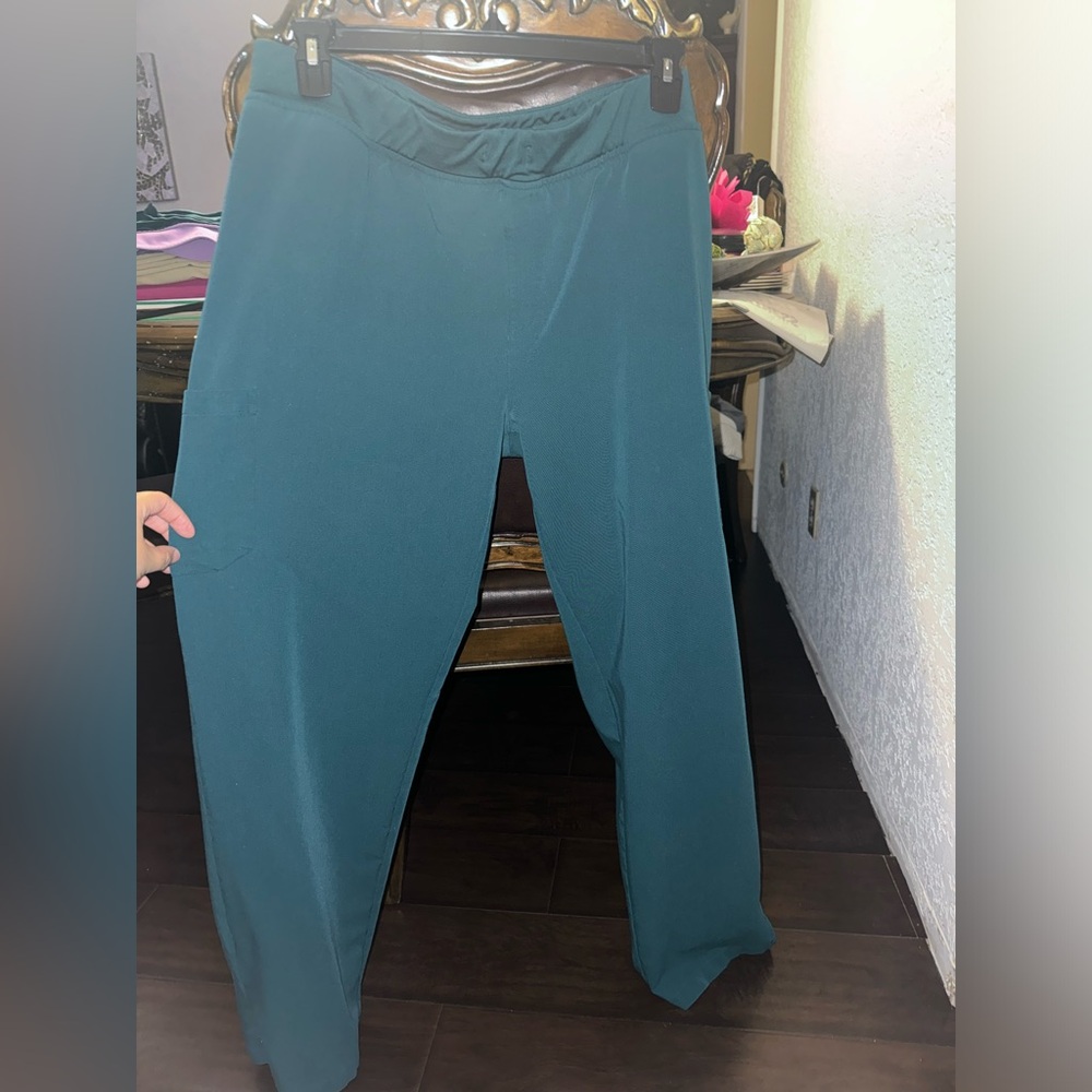 Mandala Scrub Set - image 4